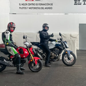 Curso pre-carnet - Motorbike Indoor School